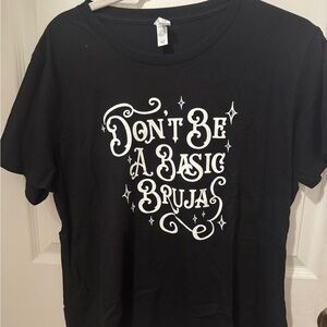Unique Vintage Black Graphic Tee - "Don't Be A Basic Bruja"